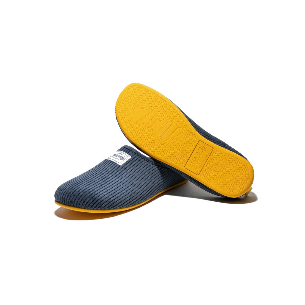 Mens on sale yellow slippers