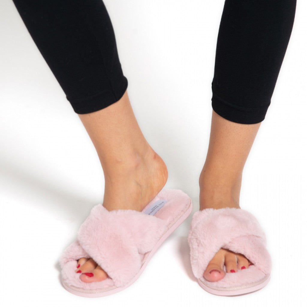 Light pink clearance fluffy slides